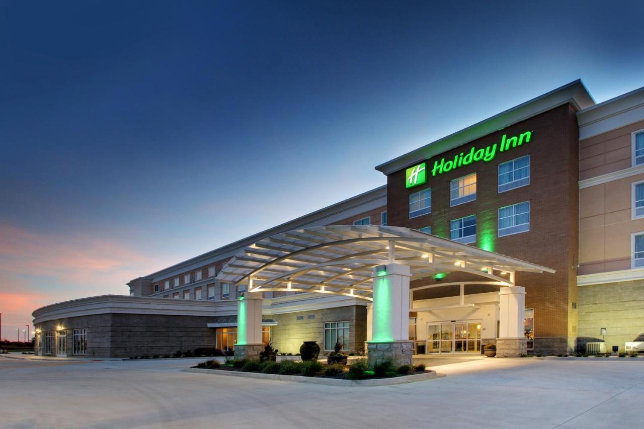 Holiday Inn & Suites Peoria At Grand Prairie, An Ihg Hotel Exterior photo